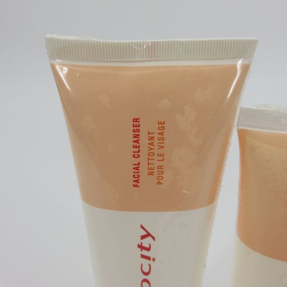 Mary Kay Velocity Facial Cleanser 5oz Lightweight Moisturizer 4oz Factory Sealed - Picture 2 of 13